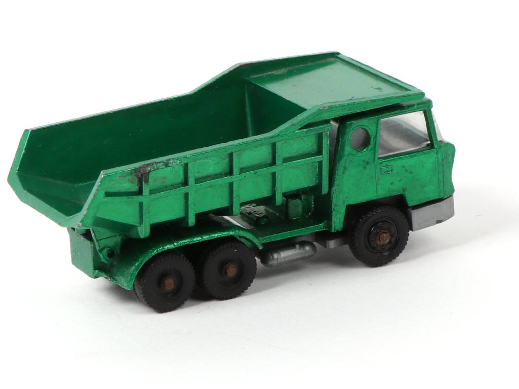 Lot 42 - MAJORETTE (FRANCE) (1)