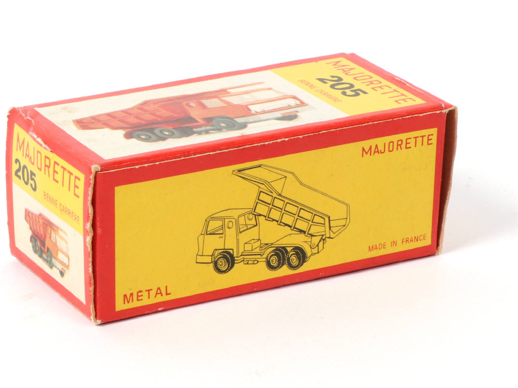 Lot 42 - MAJORETTE (FRANCE) (1)