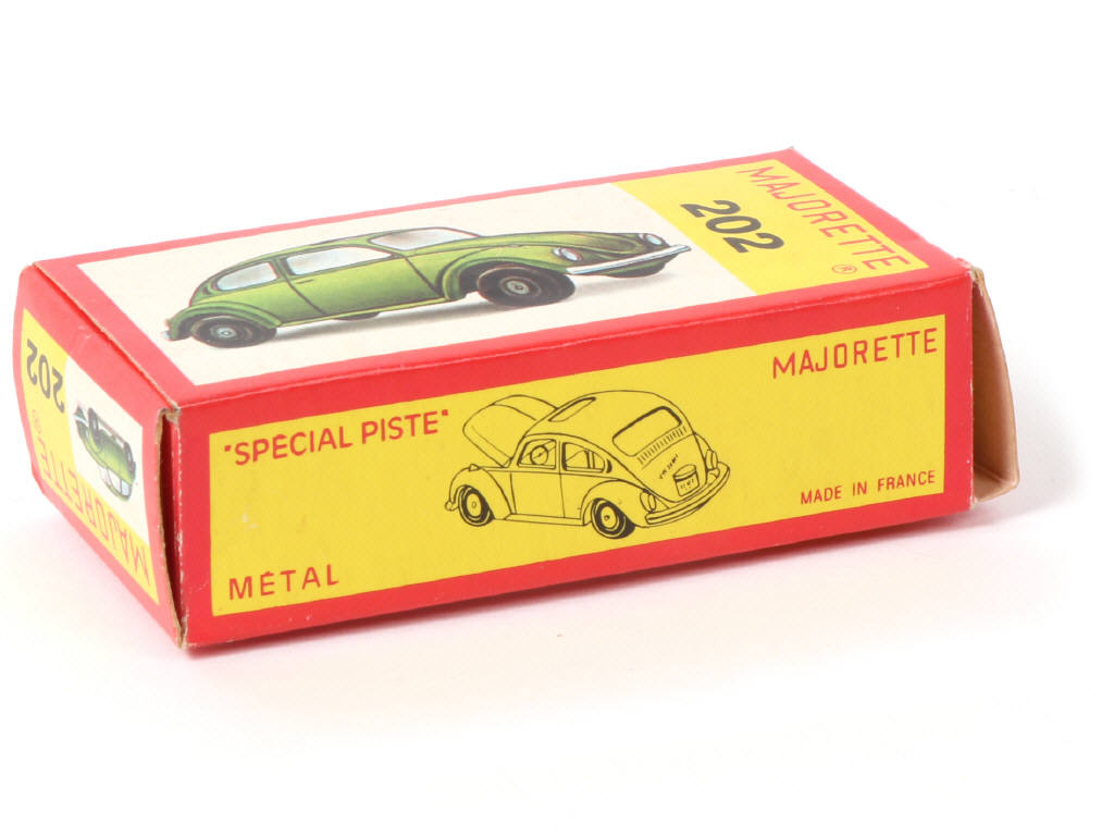 Lot 27 - MAJORETTE (FRANCE) (1)