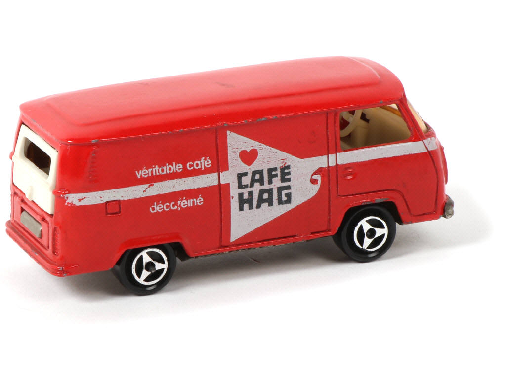 Lot 82 - MAJORETTE (FRANCE) (1)