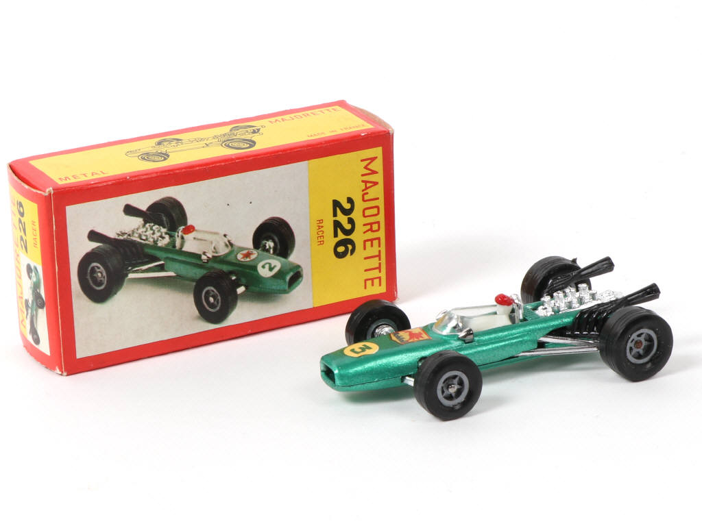 Lot 81 - MAJORETTE (FRANCE) (1)