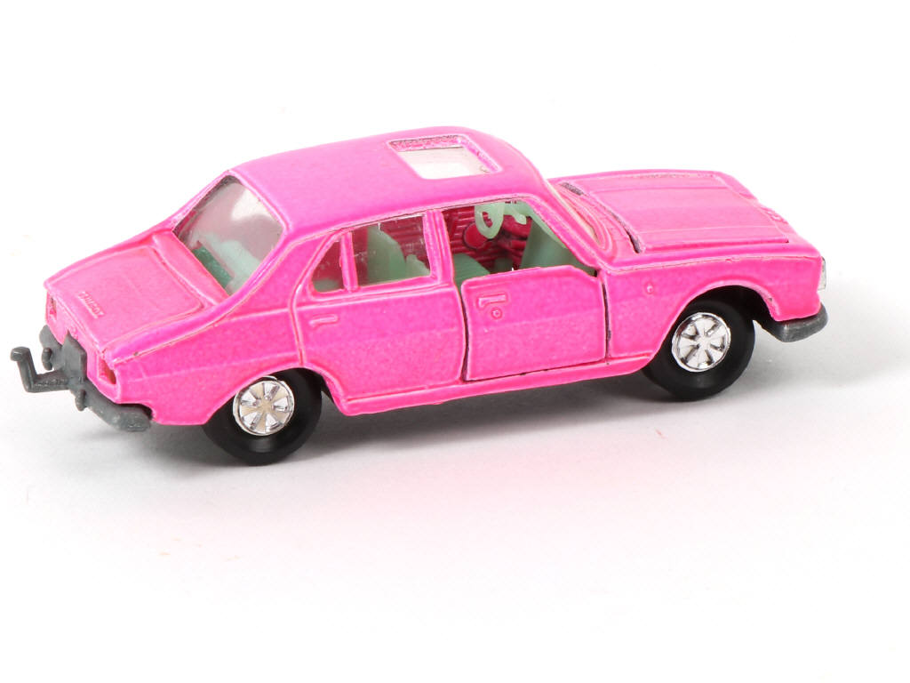 Lot 104 - MAJORETTE (FRANCE) (1)