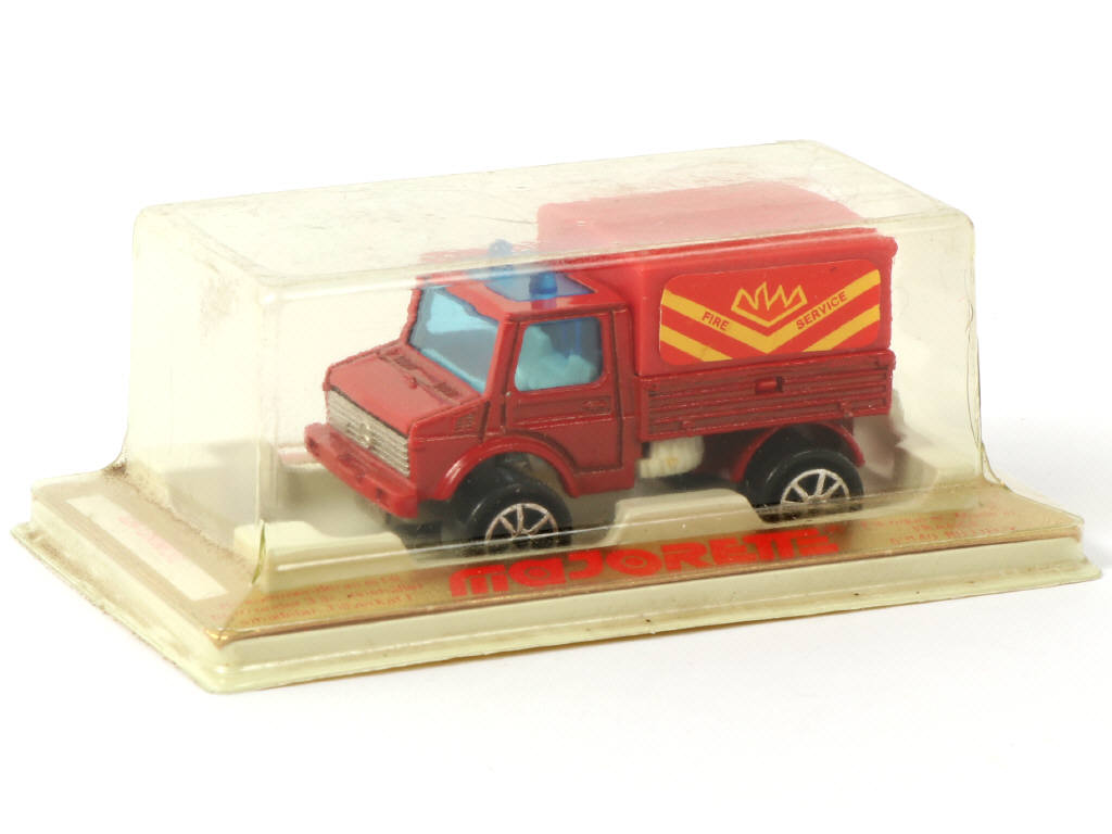 Lot 77 - MAJORETTE (FRANCE) (1)