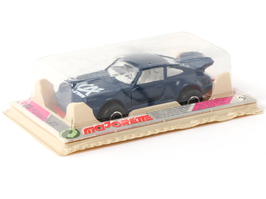 Lot 51 - MAJORETTE (FRANCE) (1)