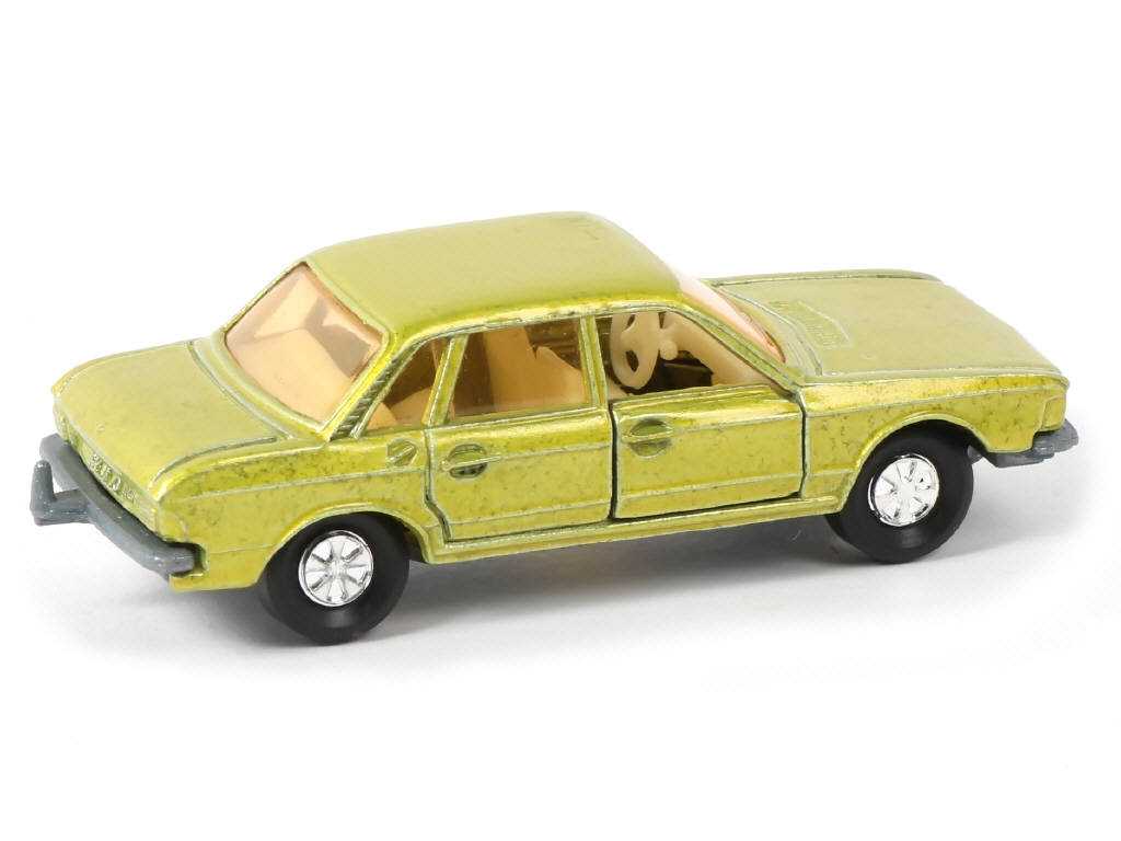 Lot 54 - MAJORETTE (FRANCE) (1)