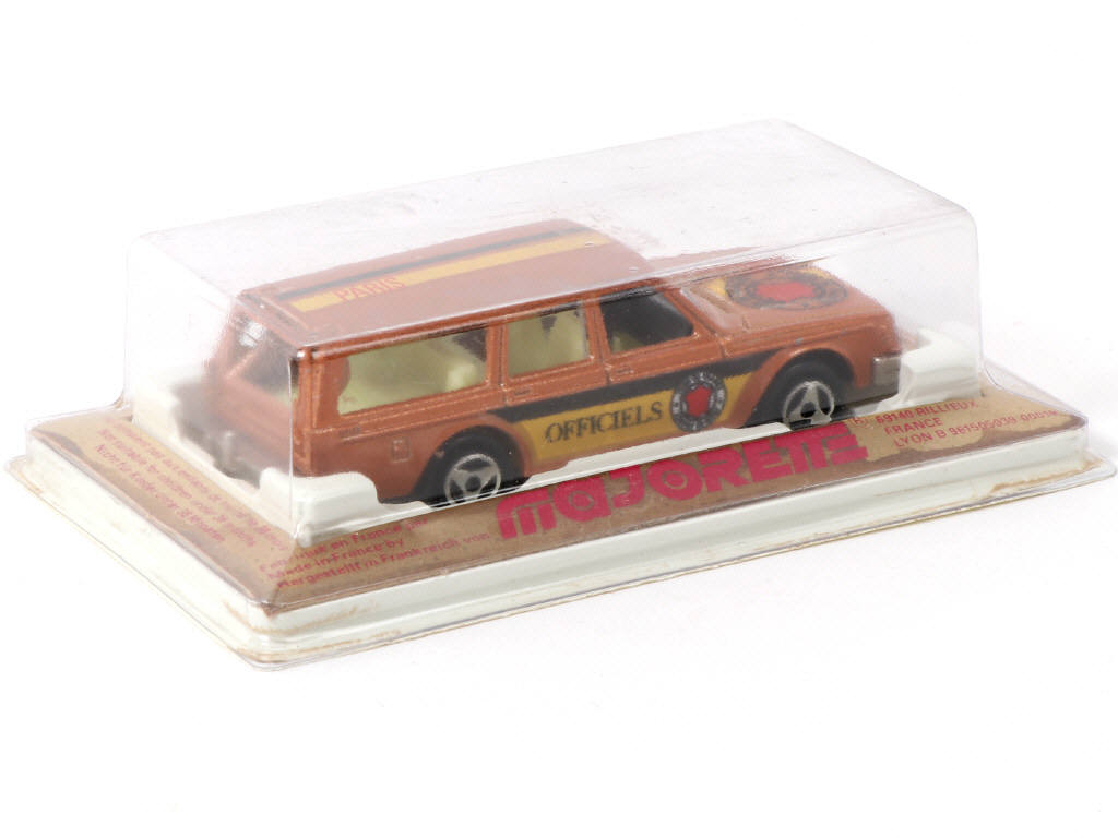 Lot 68 - MAJORETTE (FRANCE) (1)