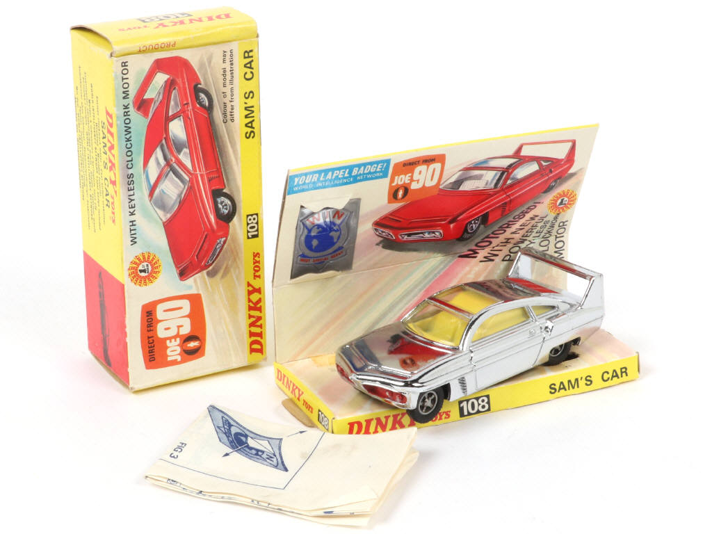 Lot 267 - DINKY TOYS (GB) (1)