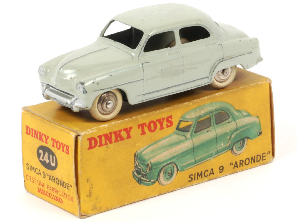 Lot 293 - DINKY TOYS (FRANCE) (1)