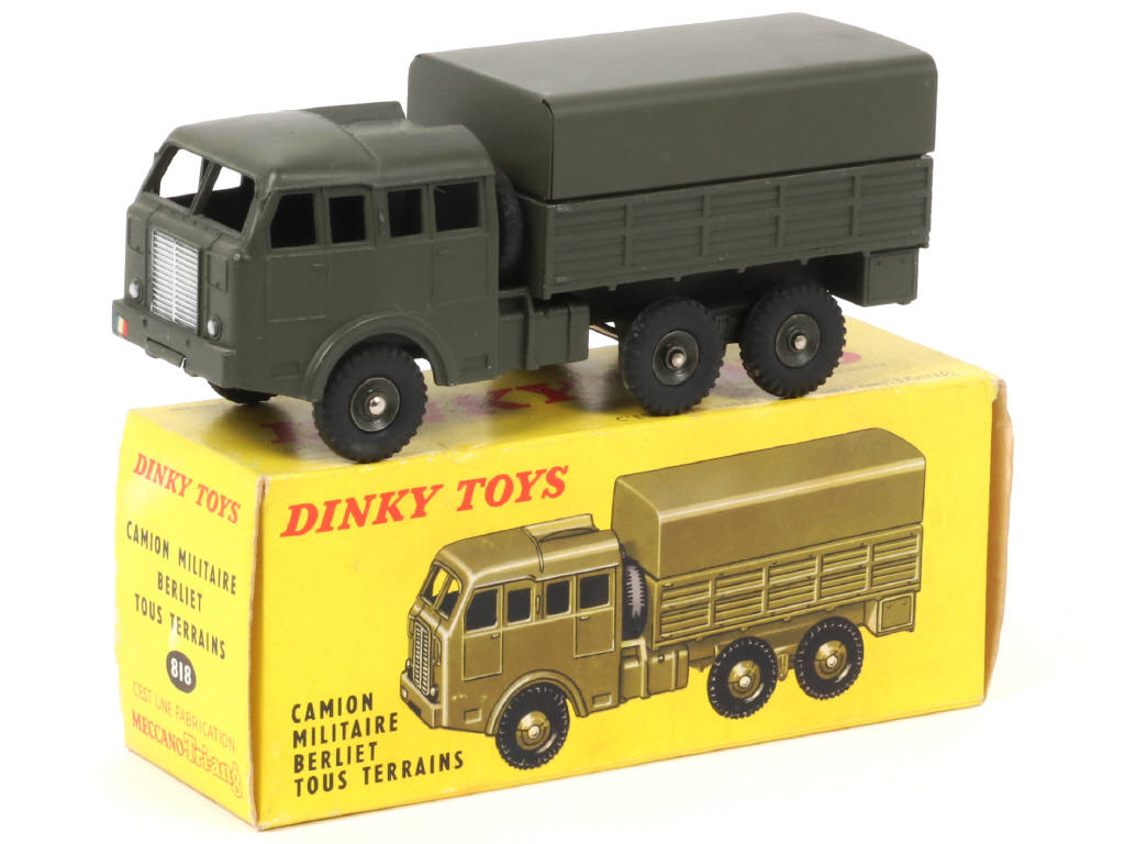 Lot 384 - DINKY TOYS (FRANCE) (1)