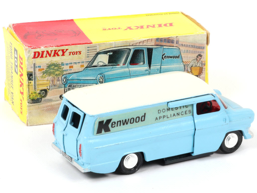 Lot 263 - DINKY TOYS (GB) (1)