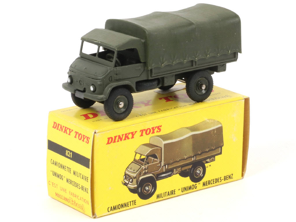 Lot 385 - DINKY TOYS (FRANCE) (1)