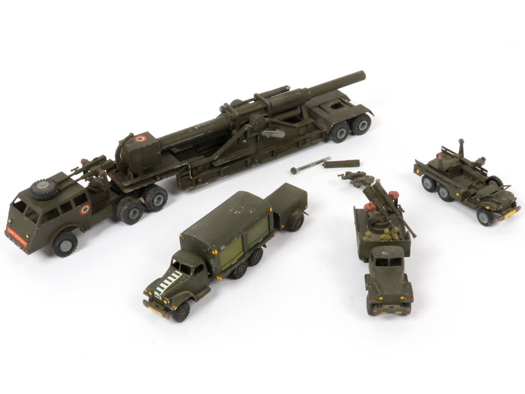 Lot 201 - FRANCE JOUETS (FRANCE) (4)