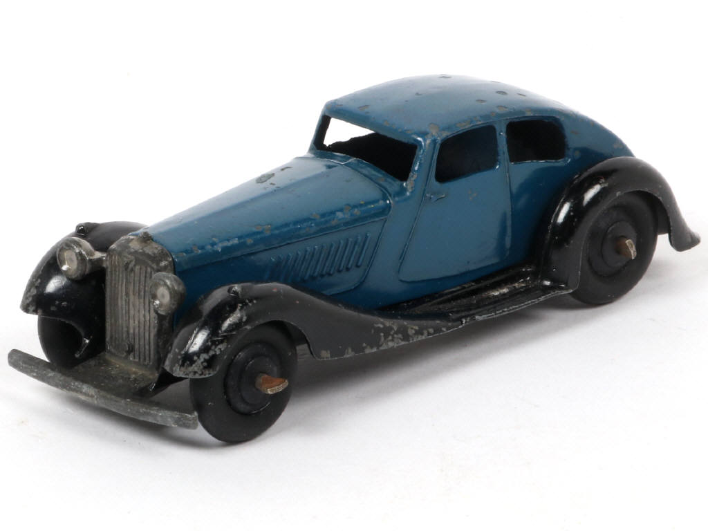 Lot 246 - DINKY TOYS (GB) (1)