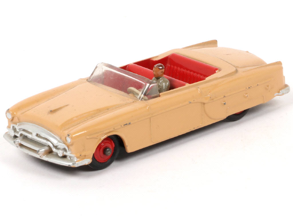 Lot 140 - DINKY TOYS (GB) (1)