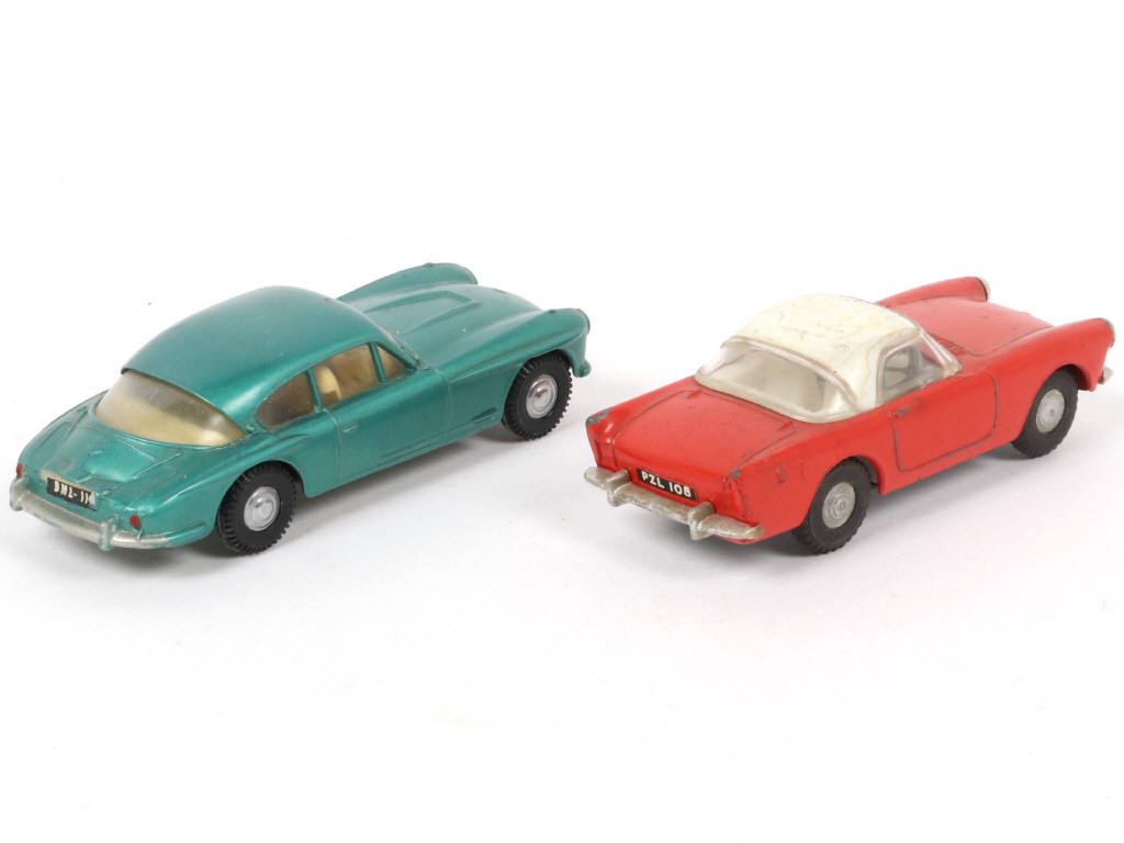 Lot 54 - SPOT-ON (GB) (2)