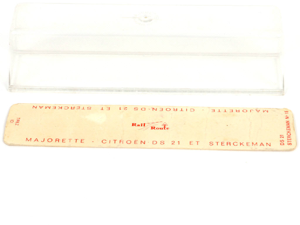 Lot 3 - MAJORETTE (FRANCE) (1)