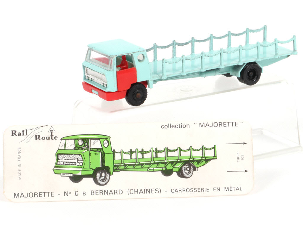 Lot 23 - MAJORETTE (FRANCE) (1)