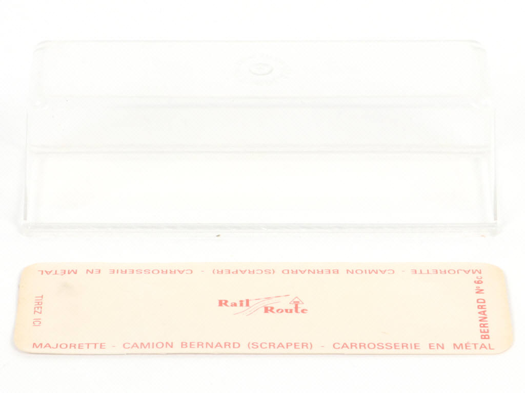 Lot 26 - MAJORETTE (FRANCE) (1)