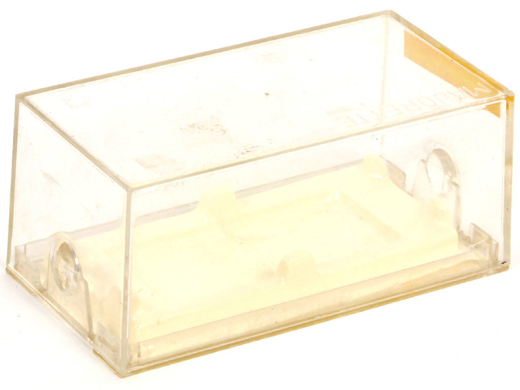 Lot 34 - MAJORETTE (FRANCE) (1)