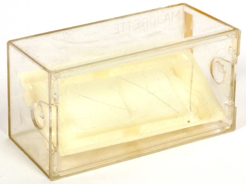 Lot 34 - MAJORETTE (FRANCE) (1)