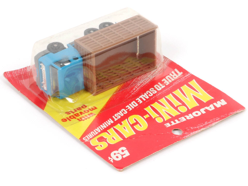 Lot 64 - MAJORETTE (FRANCE) (1)