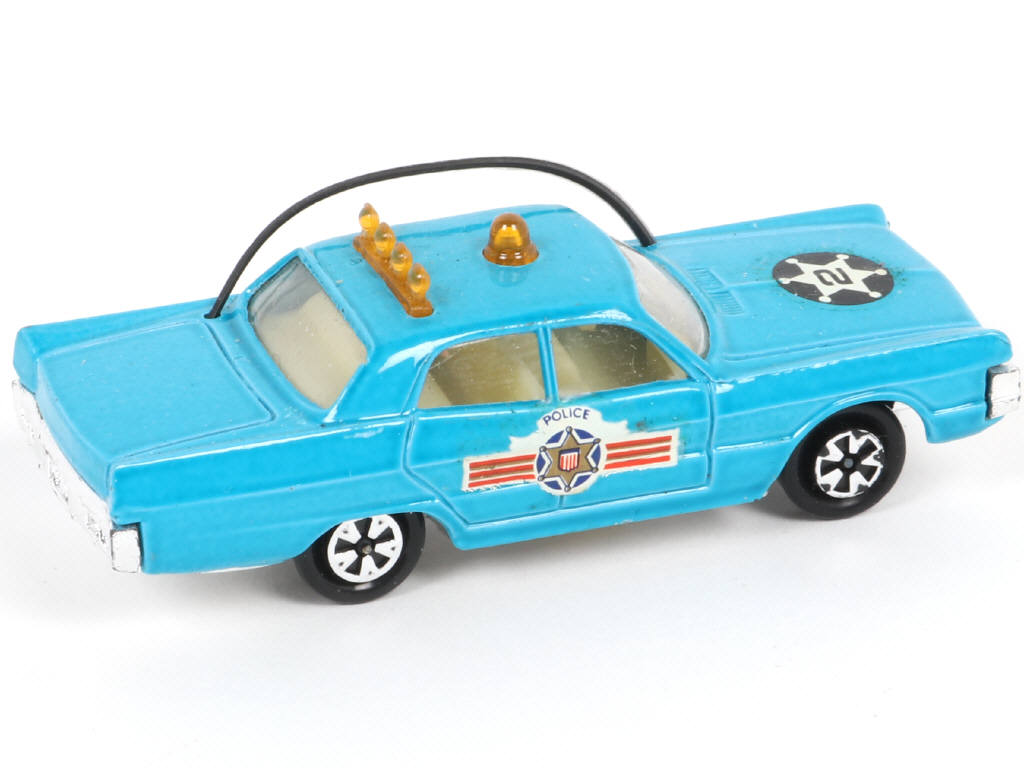 Lot 68 - MAJORETTE (FRANCE) (1)