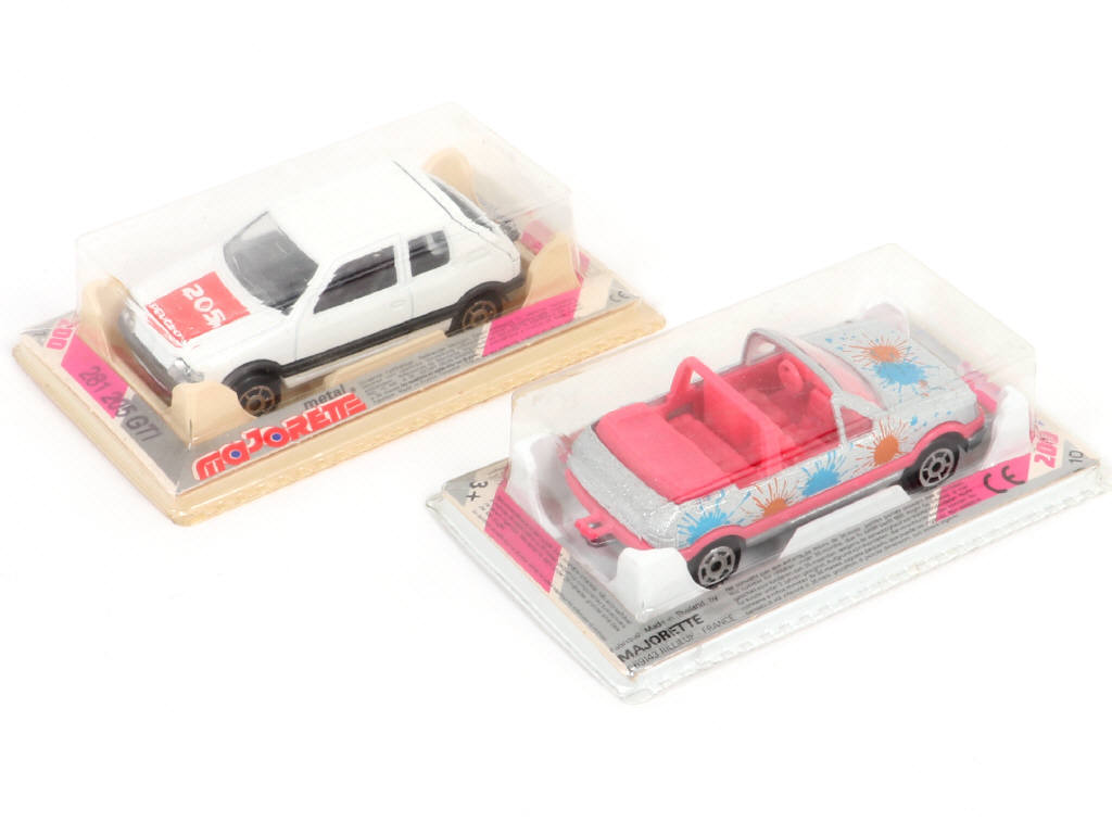 Lot 79 - MAJORETTE (FRANCE) (2)