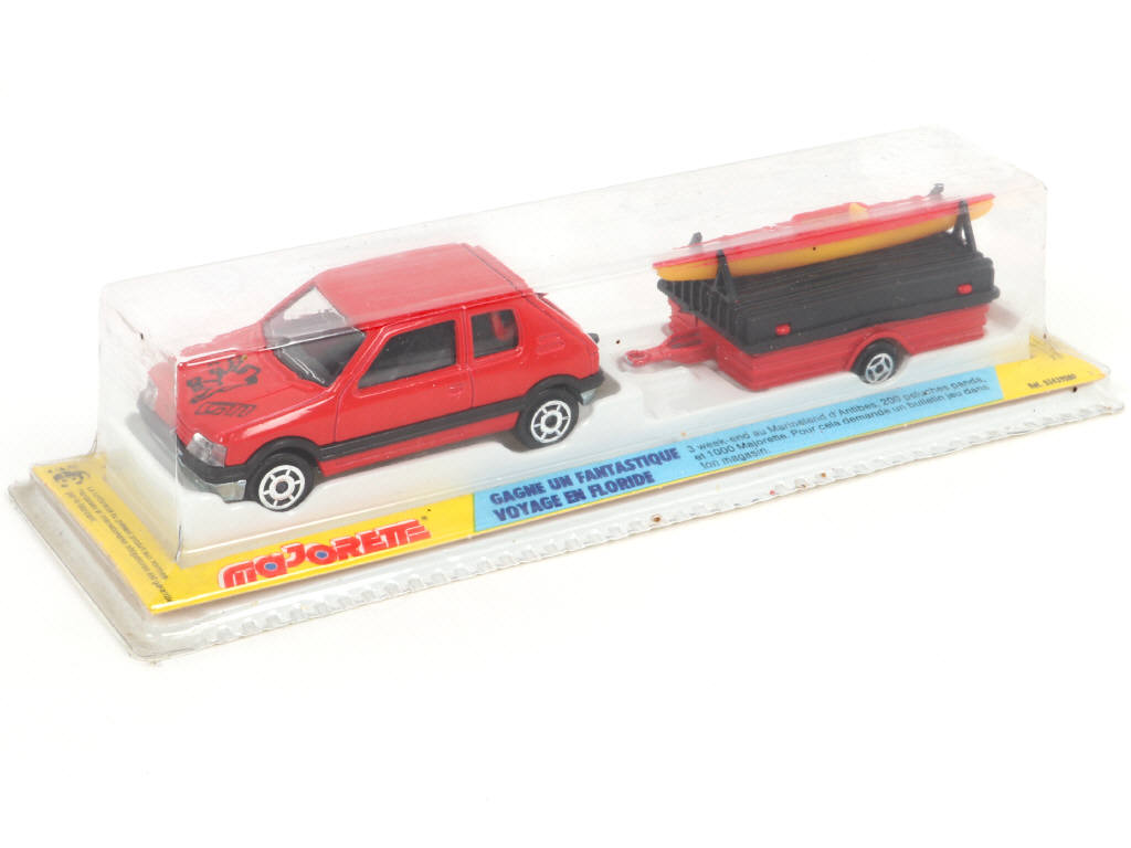 Lot 86 - MAJORETTE (FRANCE) (1)