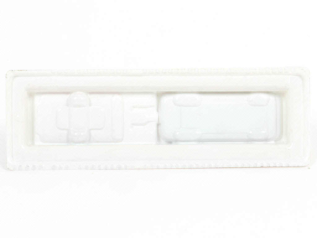 Lot 86 - MAJORETTE (FRANCE) (1)