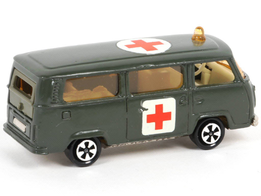 Lot 146 - MAJORETTE (FRANCE) (1)