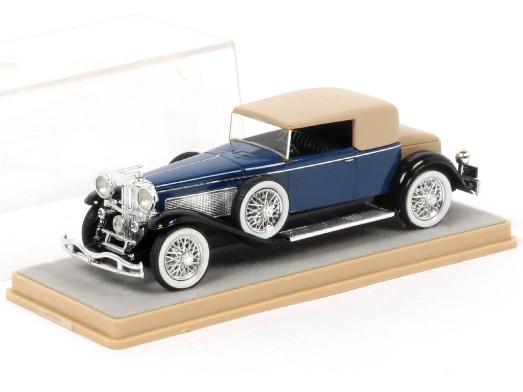 Lot 240 - ELEGANCE (FRANCE) (1)