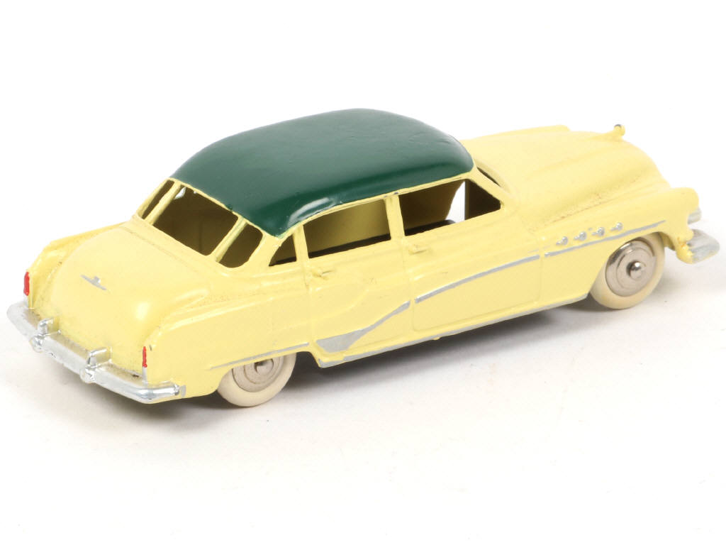 Lot 286 - DINKY TOYS (FRANCE) (1)