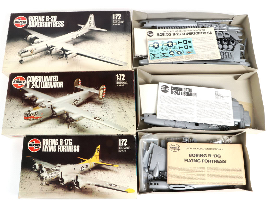 Lot 51 - AIRFIX (GB) (3)