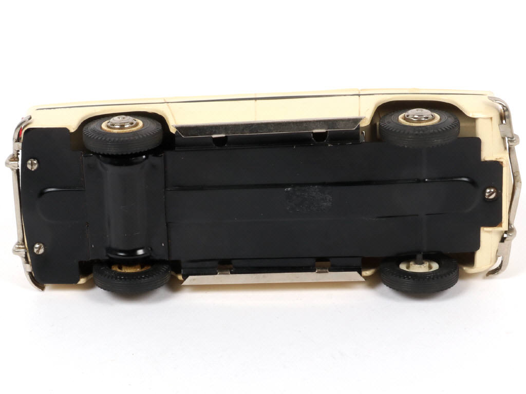 Lot 61 - JOUSTRA (FRANCE) (1)