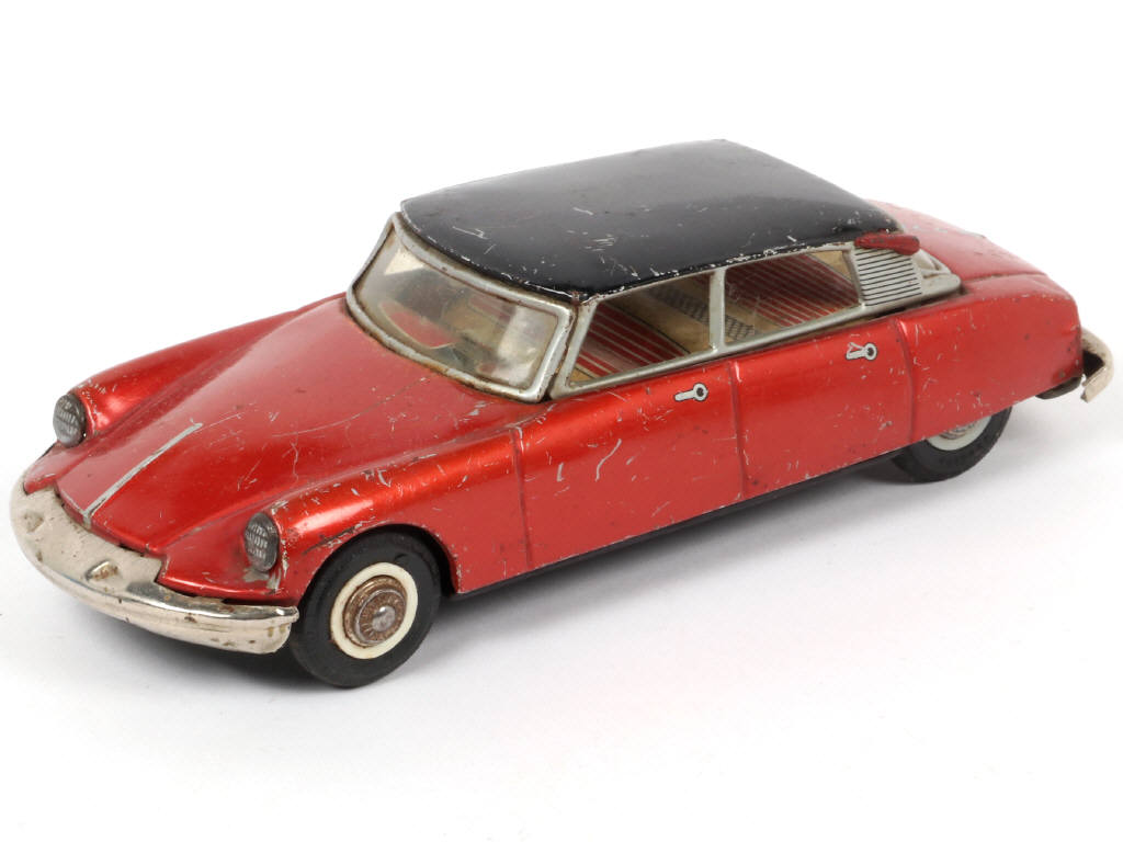 Lot 58 - JOUSTRA (FRANCE) (1)