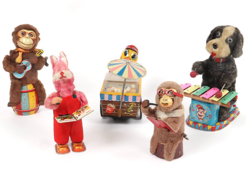 Lot 41 - DIVERS (JAPON) (5)