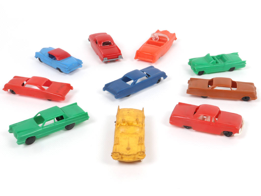 Lot 63 - DIVERS (10)