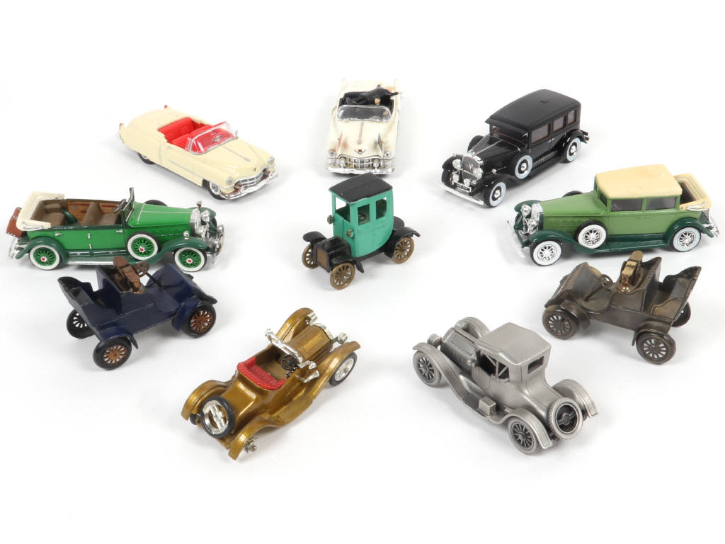 Lot 77 - DIVERS (10)