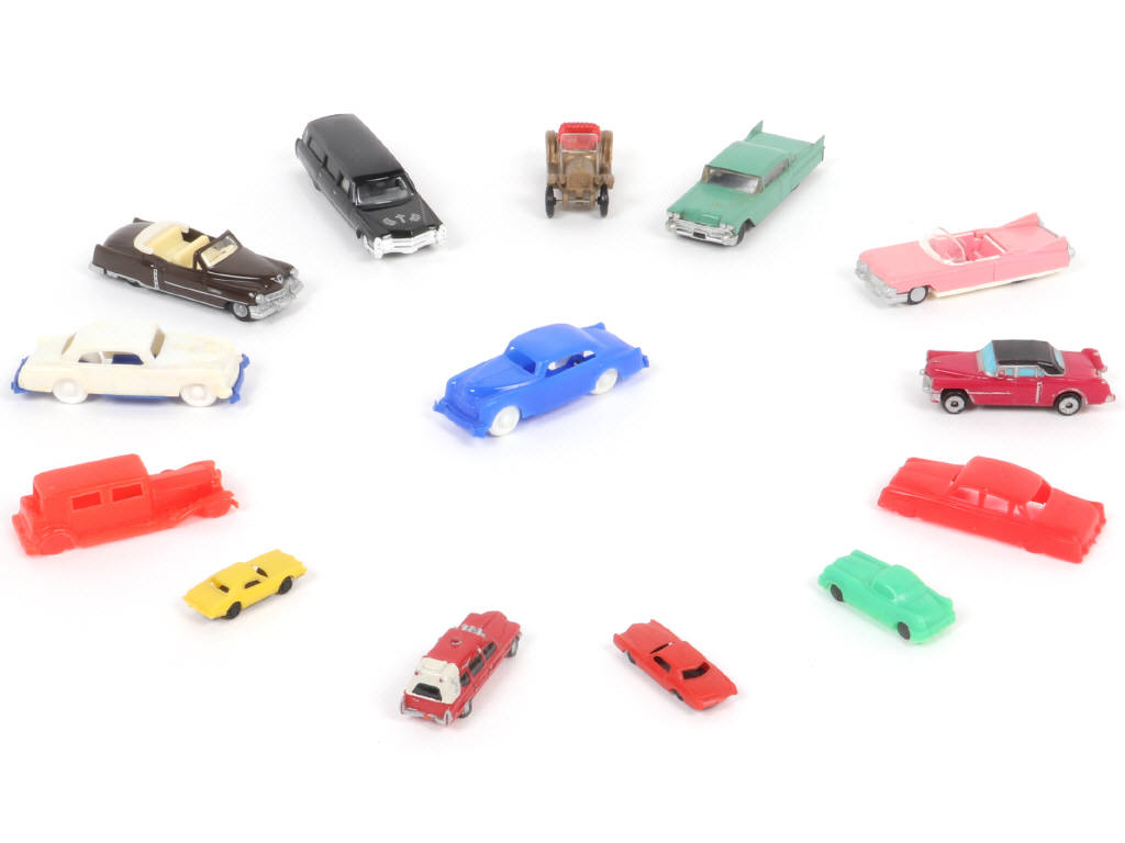 Lot 70 - DIVERS (14)