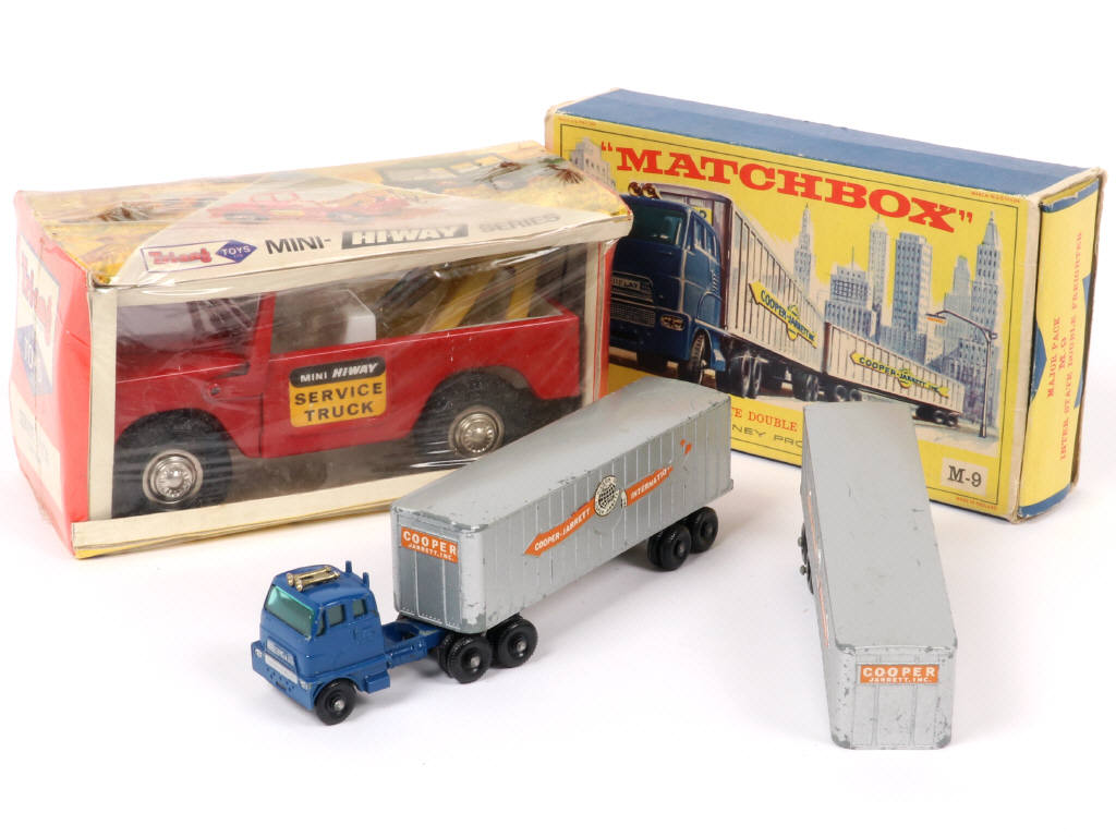 Lot 208 - TRIANG-TOYS (GB) (2)