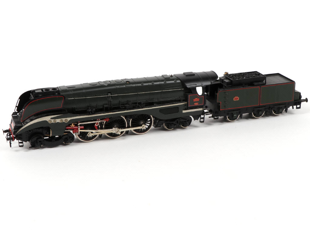 Lot 18 - FULGUREX 'HO' (SUISSE) (1)