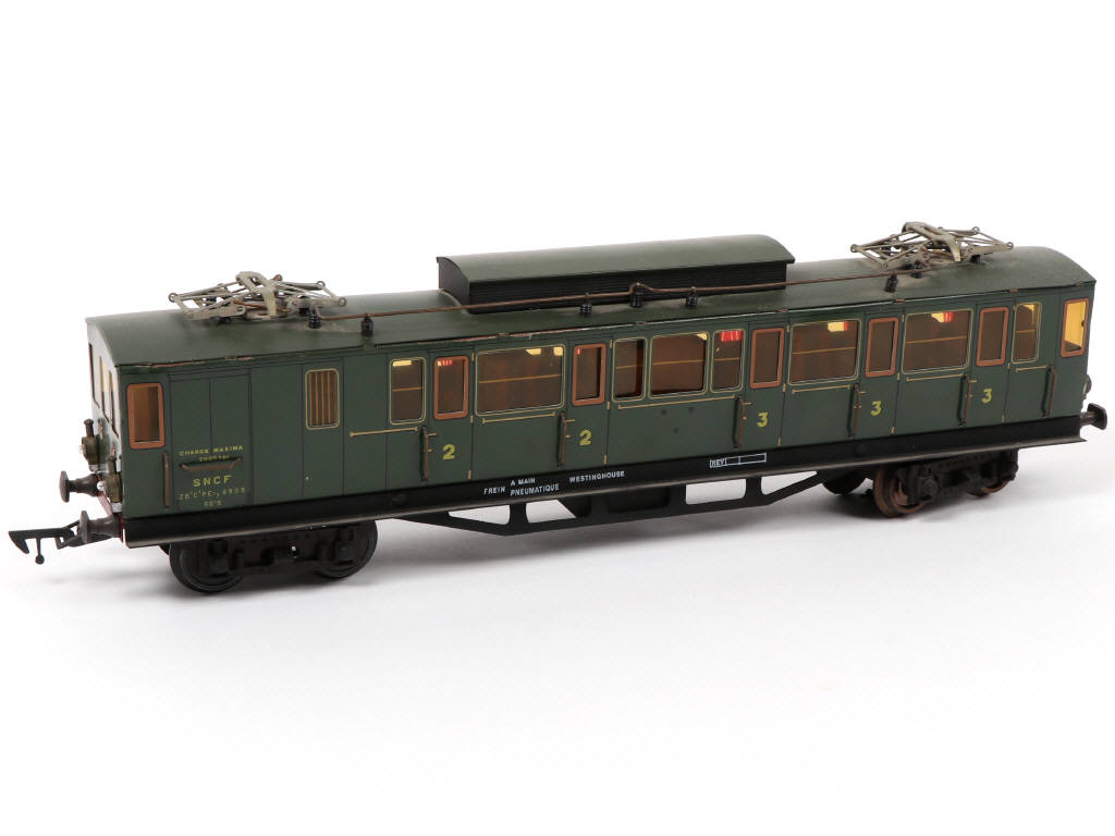 Lot 28 - AS 'O' (FRANCE) (1)