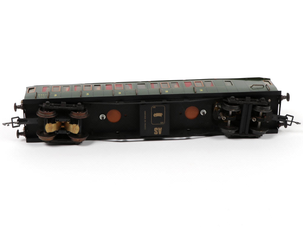 Lot 28 - AS 'O' (FRANCE) (1)