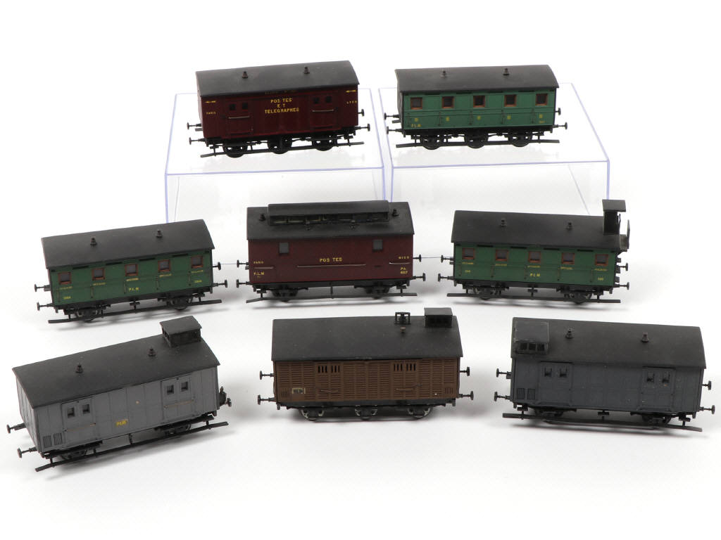 Lot 58 - R.M.A. 'HO' (FRANCE) (8)