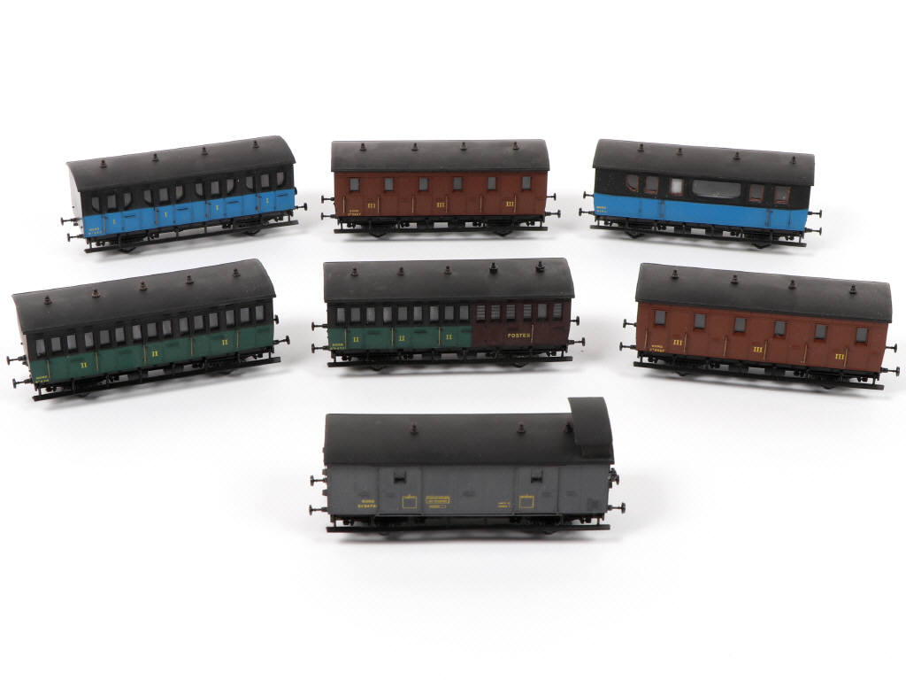 Lot 57 - R.M.A. 'HO' (FRANCE) (7)