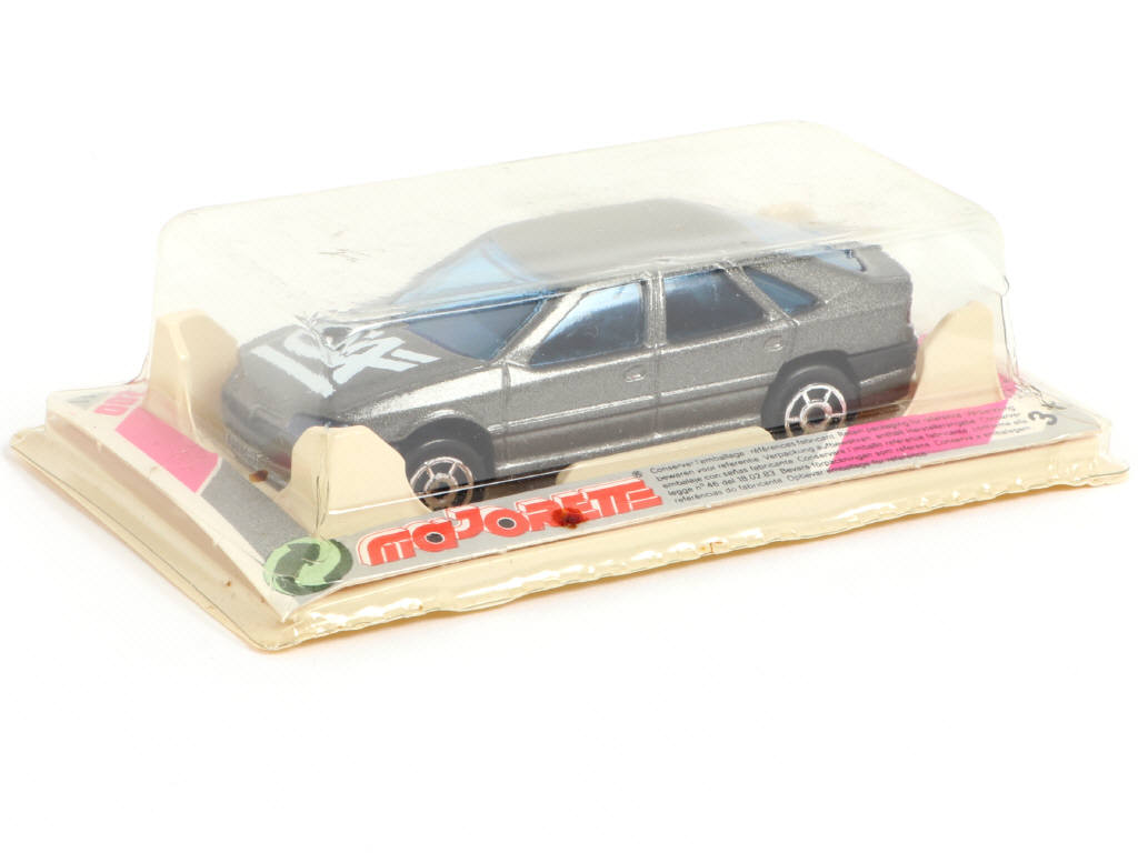 Lot 26 - MAJORETTE (FRANCE) (1)