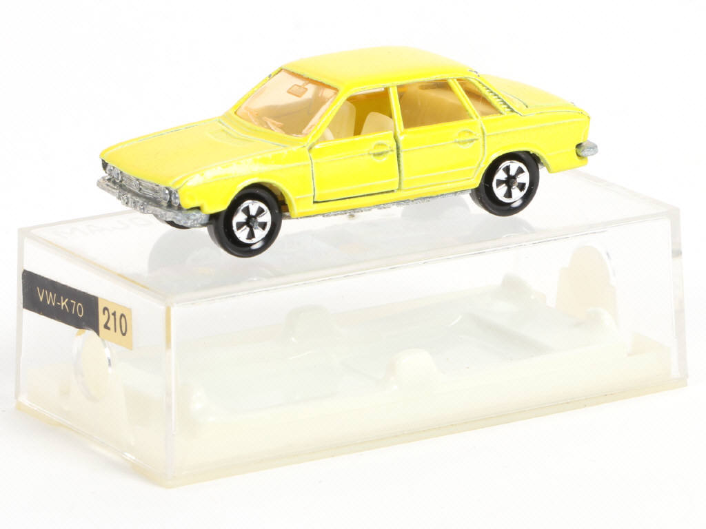 Lot 64 - MAJORETTE (FRANCE) (1)