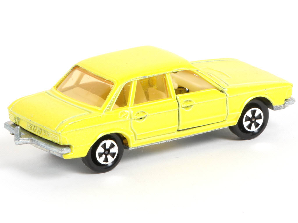 Lot 64 - MAJORETTE (FRANCE) (1)