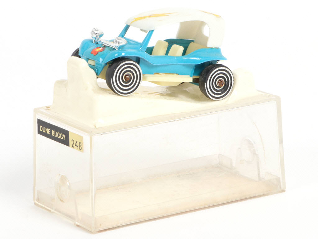 Lot 79 - MAJORETTE (FRANCE) (1)