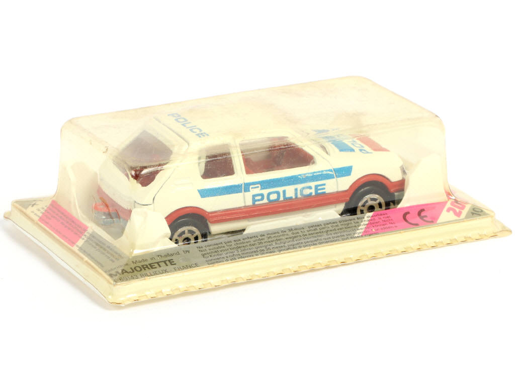 Lot 94 - MAJORETTE (FRANCE) (1)